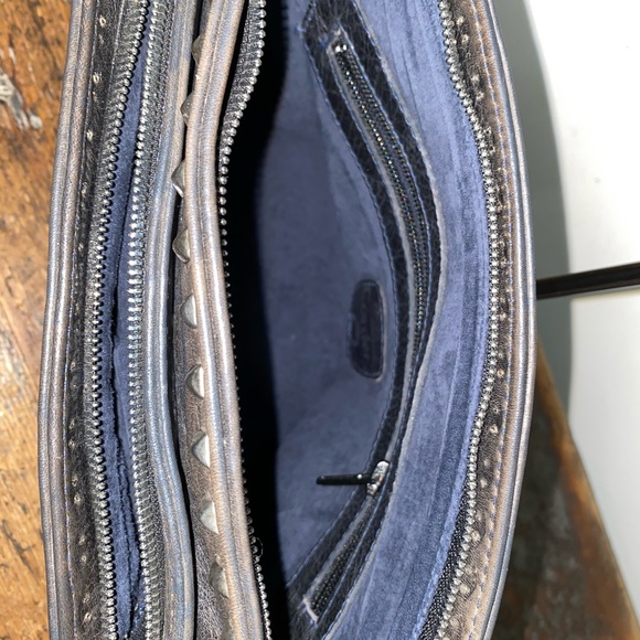 STUDDED CLUTCH NWT - Picture 3 of 3